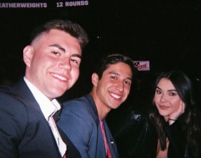 Atiana De La Hoya with her brothers Jacob De La Hoya and Devon De La Hoya